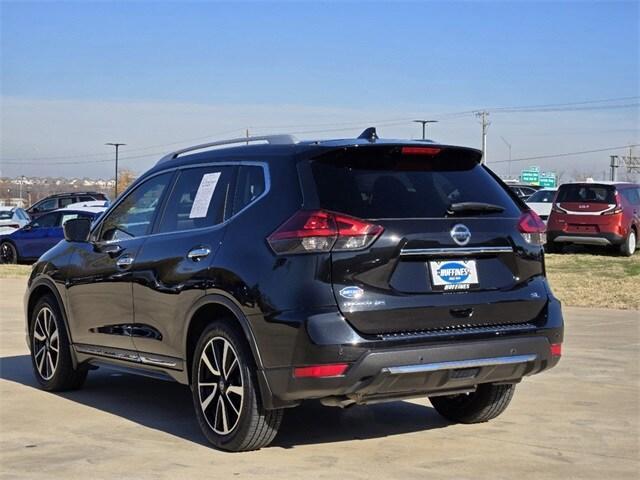 used 2019 Nissan Rogue car, priced at $17,977