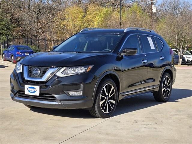 used 2019 Nissan Rogue car, priced at $17,977