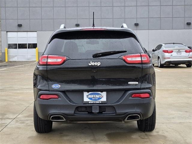 used 2015 Jeep Cherokee car, priced at $11,977