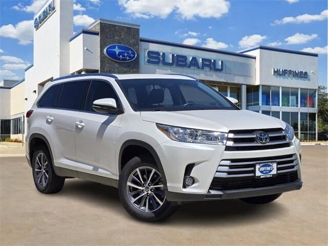 used 2019 Toyota Highlander car, priced at $28,577