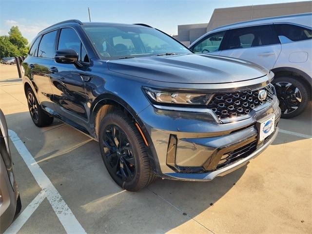 used 2021 Kia Sorento car, priced at $22,777