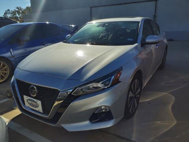 used 2020 Nissan Altima car, priced at $17,577