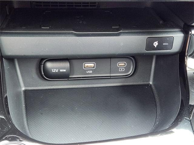 used 2024 Kia Seltos car, priced at $27,957