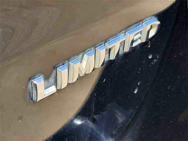 used 2018 Jeep Grand Cherokee car, priced at $15,977