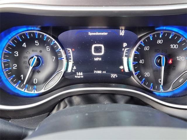 used 2022 Chrysler Pacifica car, priced at $23,477