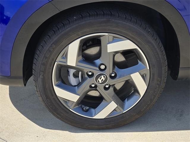 used 2025 Hyundai Venue car, priced at $19,977