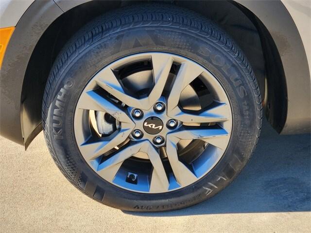 used 2022 Kia Seltos car, priced at $18,577