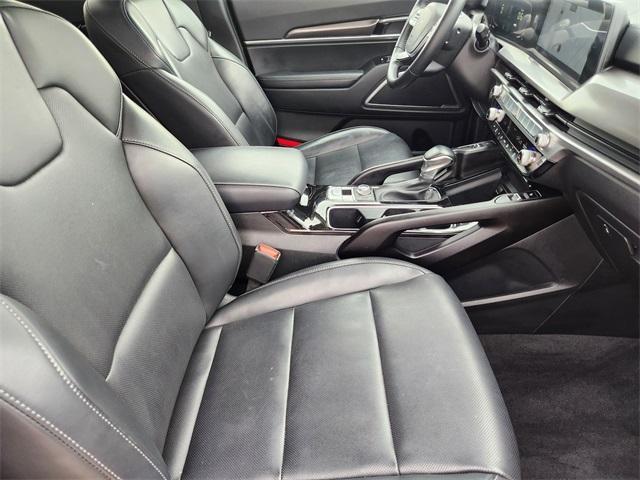 used 2024 Kia Telluride car, priced at $38,177