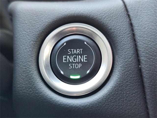 used 2024 GMC Yukon car, priced at $58,977