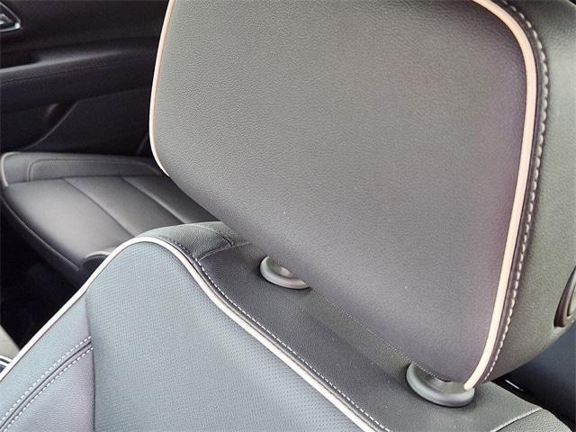 used 2024 GMC Yukon car, priced at $58,977