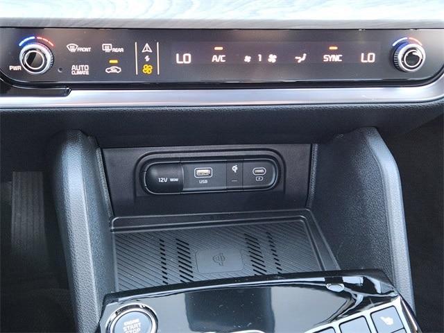 used 2025 Kia Sportage car, priced at $30,477
