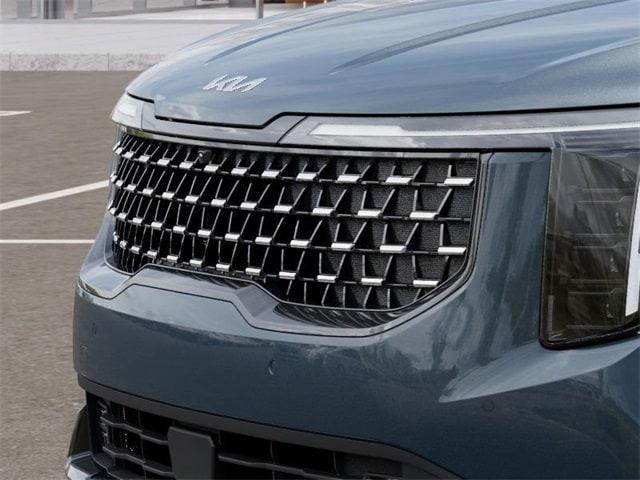 new 2025 Kia Carnival car, priced at $55,647