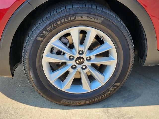 used 2020 Kia Sorento car, priced at $15,757
