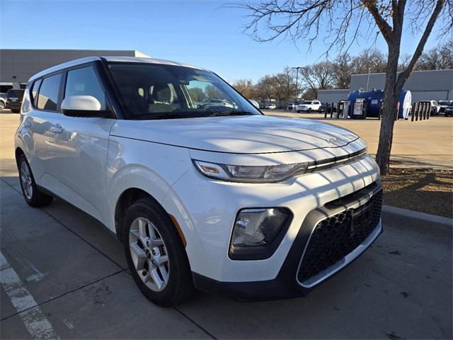 used 2022 Kia Soul car, priced at $16,877