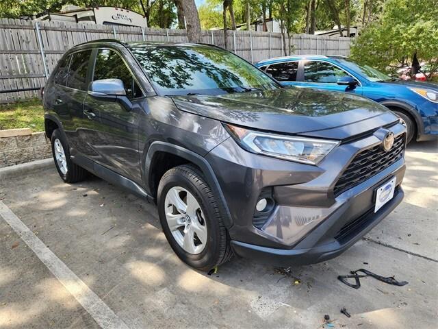 used 2020 Toyota RAV4 car, priced at $20,277