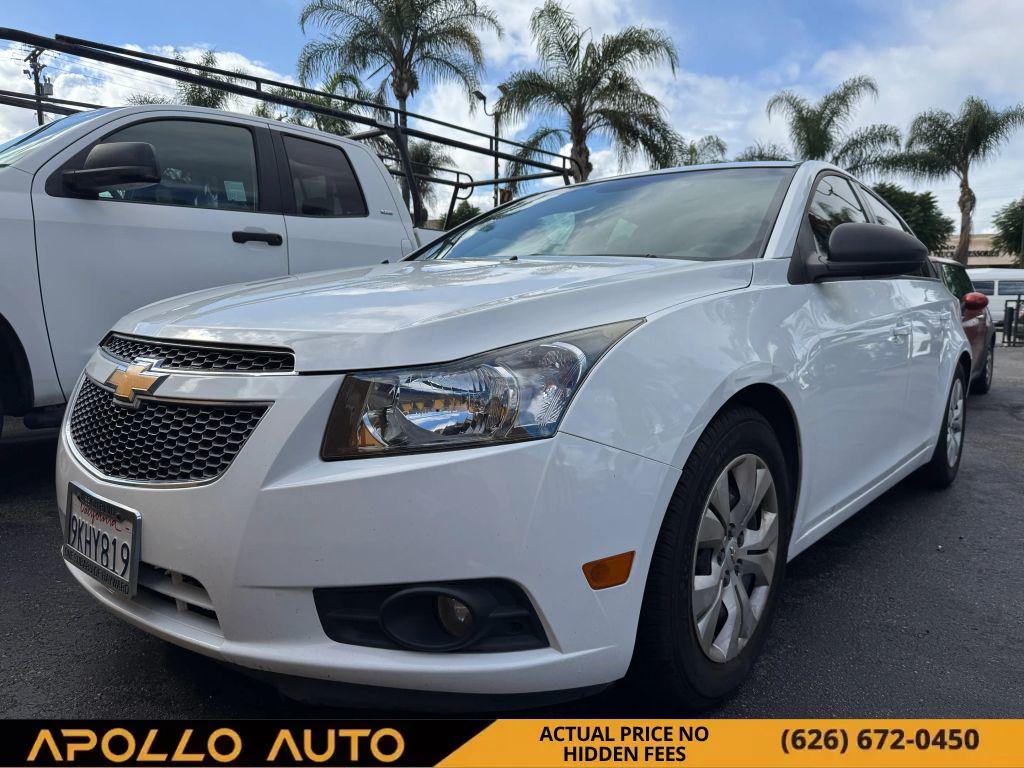 used 2014 Chevrolet Cruze car, priced at $6,300