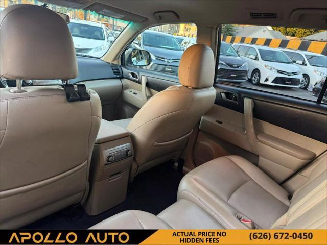 used 2012 Toyota Highlander car, priced at $13,800