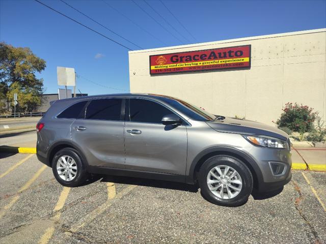 used 2018 Kia Sorento car, priced at $14,999