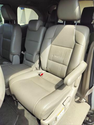 used 2016 Honda Odyssey car, priced at $13,999