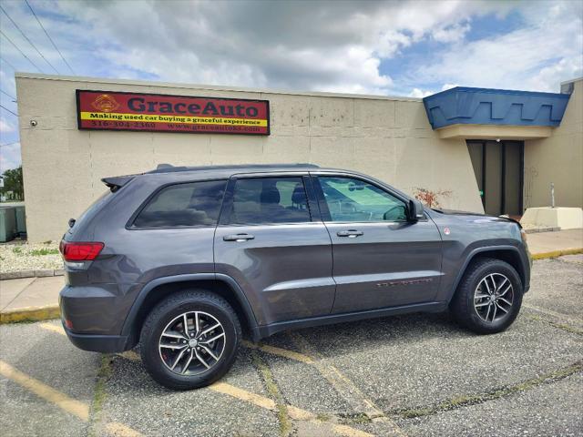 used 2017 Jeep Grand Cherokee car, priced at $17,999