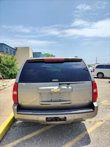 used 2008 Chevrolet Suburban car