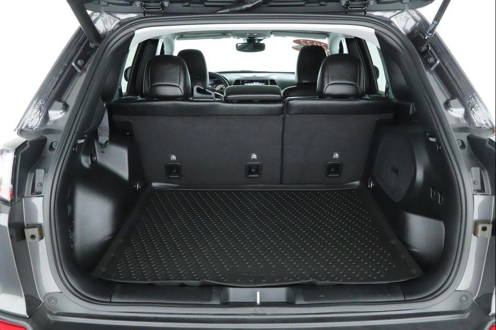 used 2022 Jeep Cherokee car, priced at $26,500