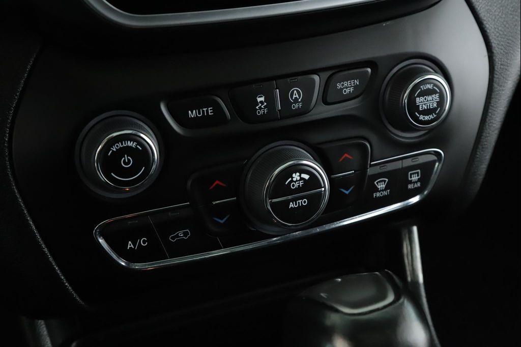 used 2022 Jeep Cherokee car, priced at $26,500