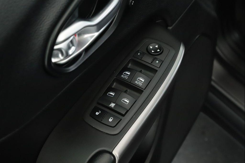 used 2022 Jeep Cherokee car, priced at $26,500