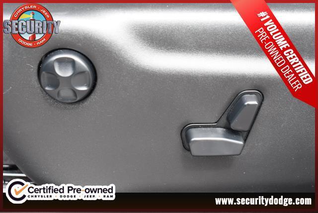 used 2017 Jeep Grand Cherokee car
