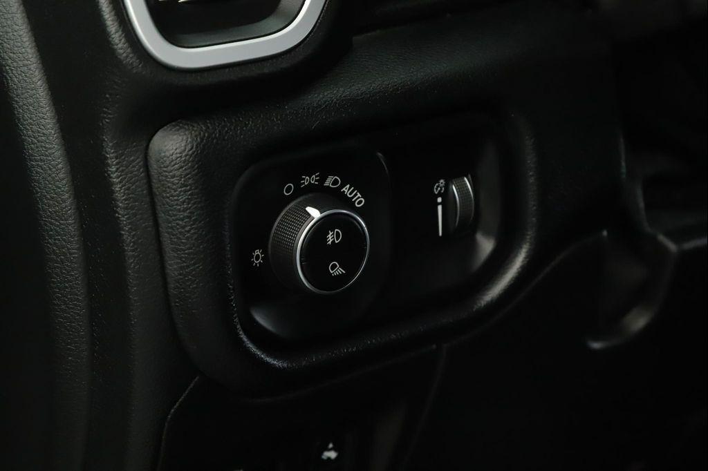 used 2021 Ram 1500 car, priced at $28,900