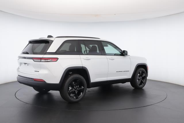 new 2025 Jeep Grand Cherokee car