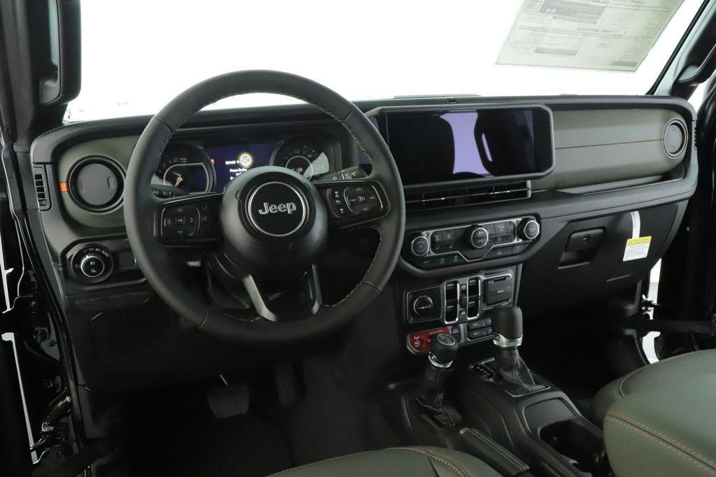 new 2026 Jeep Gladiator car