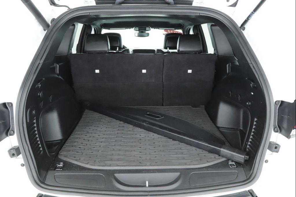 used 2021 Jeep Grand Cherokee car, priced at $31,500