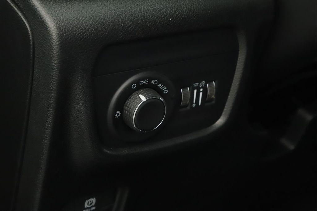 new 2025 Jeep Grand Cherokee car