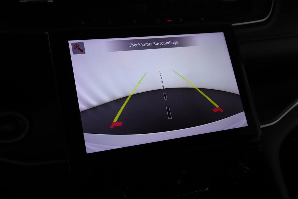 used 2022 Jeep Grand Cherokee car, priced at $33,900