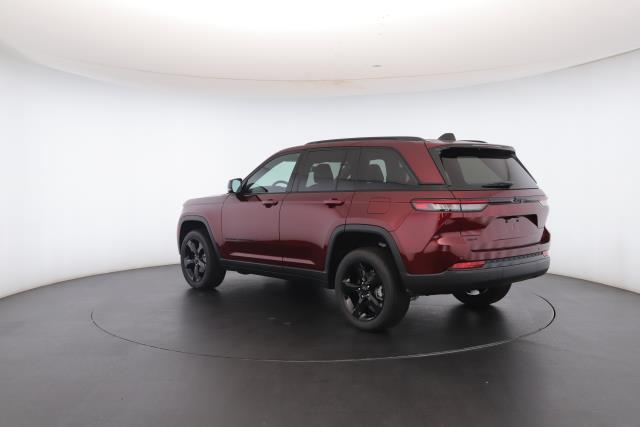 new 2024 Jeep Grand Cherokee car, priced at $47,675