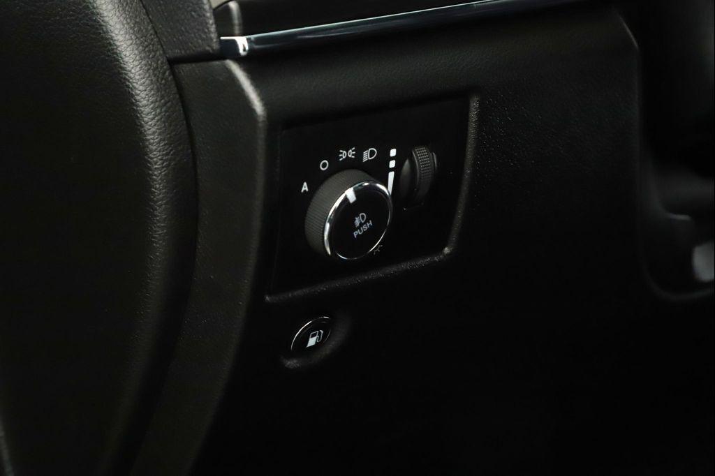 used 2021 Jeep Grand Cherokee car, priced at $24,500