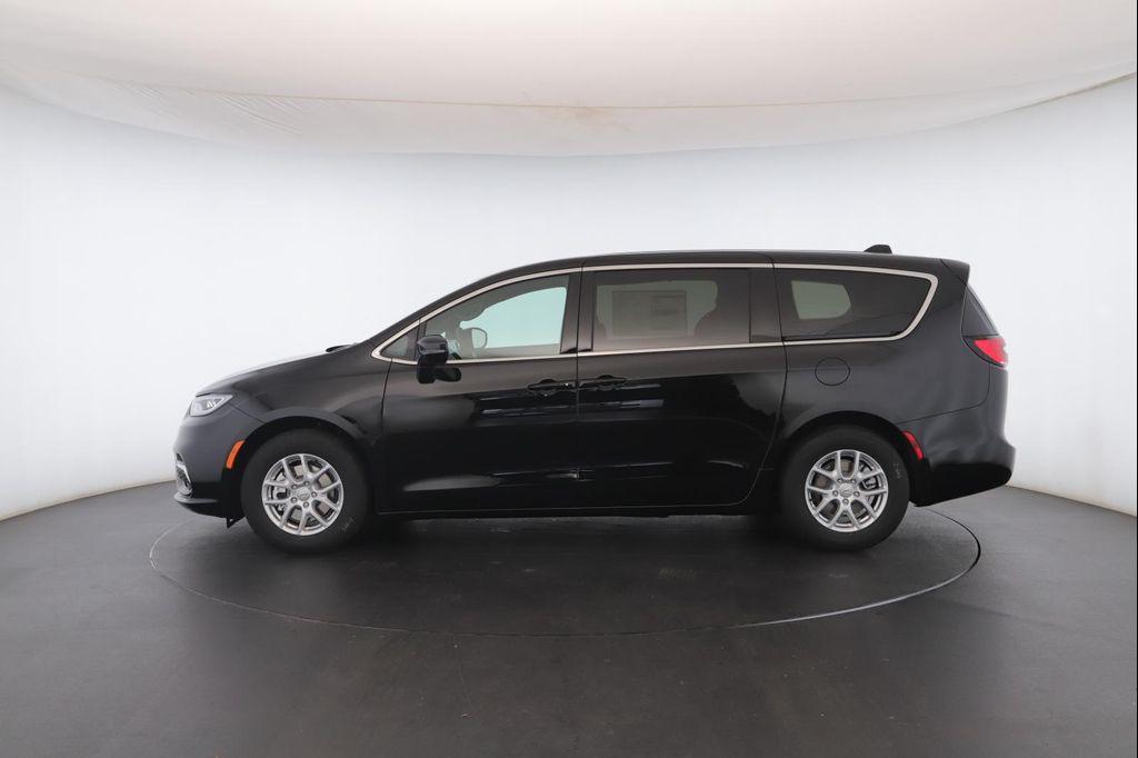 new 2026 Chrysler Pacifica car