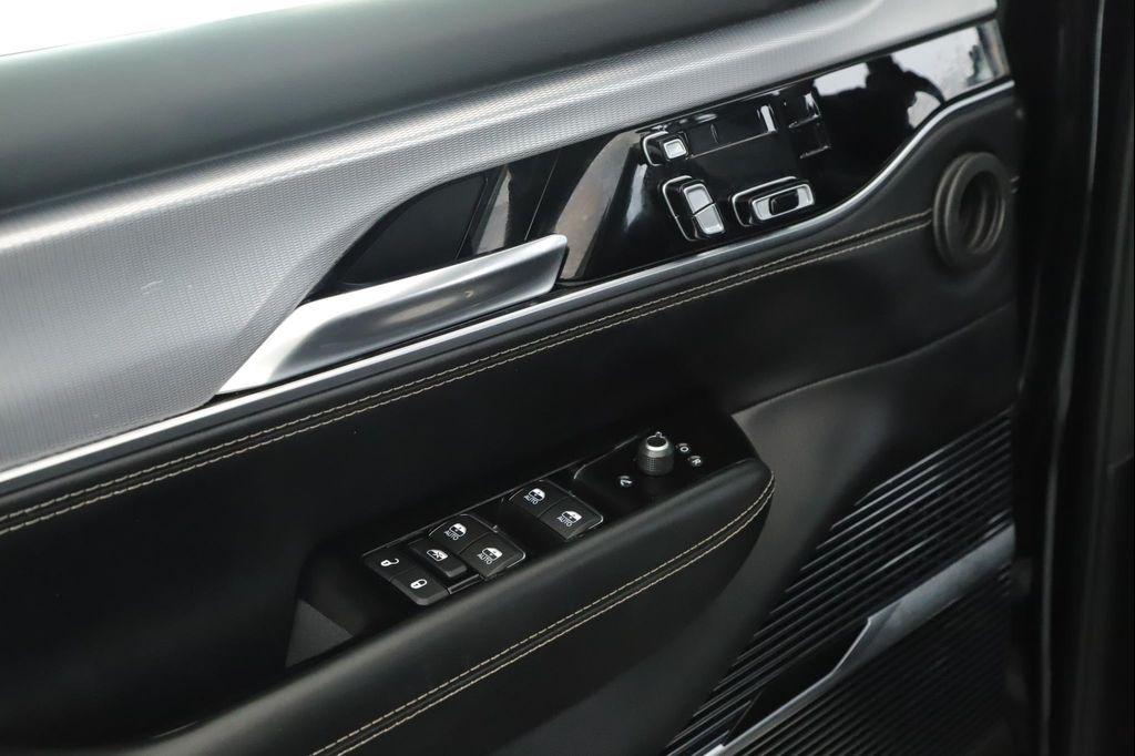 used 2022 Jeep Grand Wagoneer car, priced at $61,500