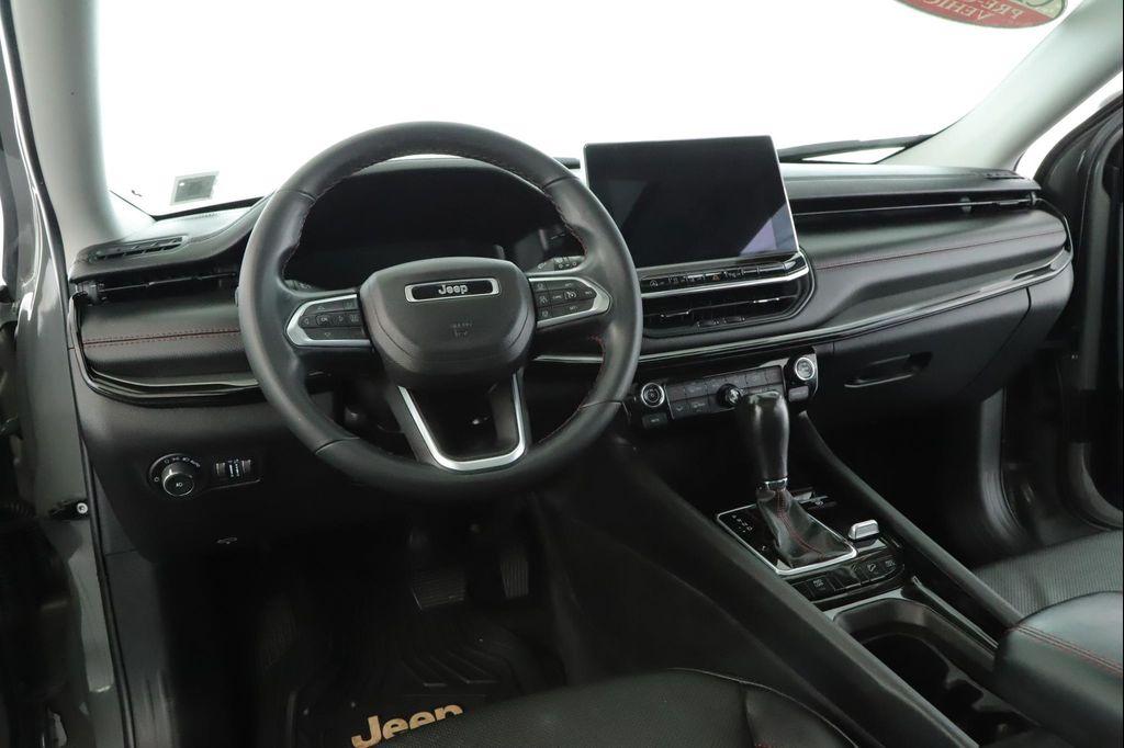 used 2022 Jeep Compass car, priced at $19,900