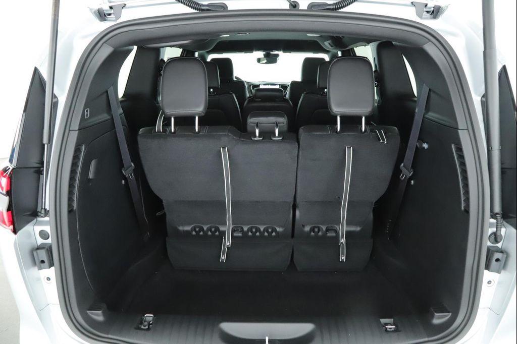 new 2026 Chrysler Pacifica car