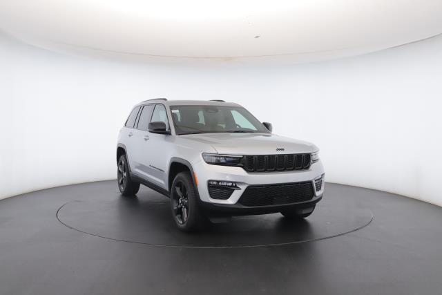 new 2025 Jeep Grand Cherokee car