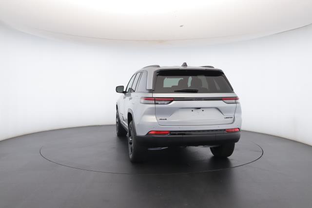 new 2025 Jeep Grand Cherokee car