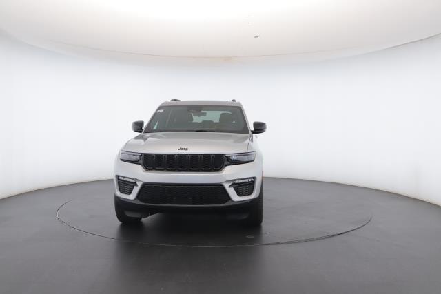 new 2025 Jeep Grand Cherokee car