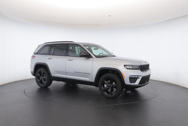 new 2025 Jeep Grand Cherokee car