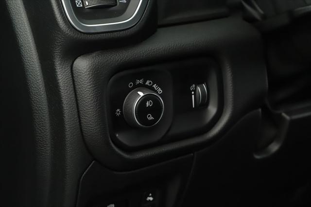 new 2025 Ram 1500 car, priced at $61,320