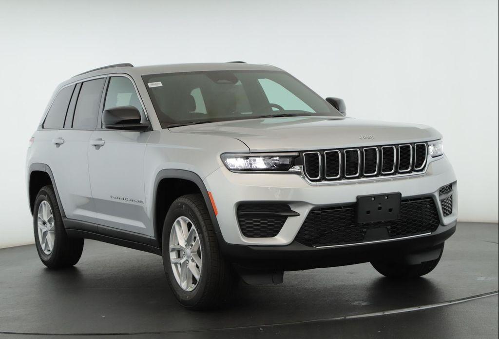 new 2025 Jeep Grand Cherokee car