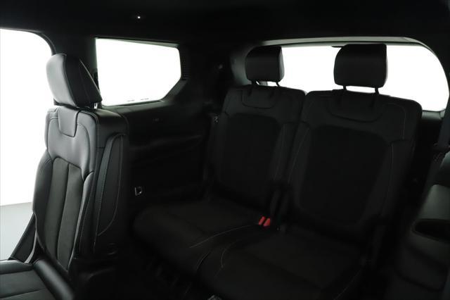 new 2025 Jeep Grand Cherokee L car