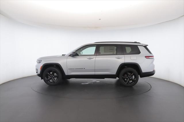 new 2025 Jeep Grand Cherokee L car