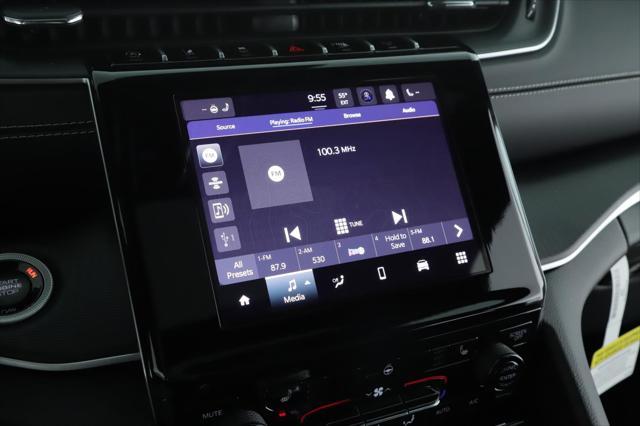 new 2025 Jeep Grand Cherokee L car